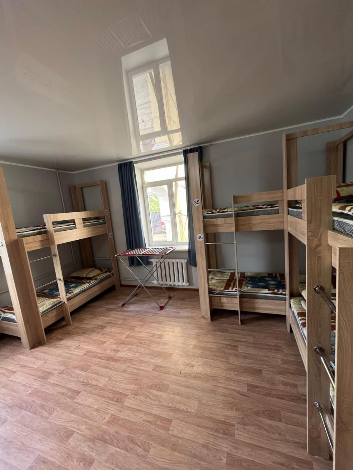Hostel64 Алмати Екстер'єр фото