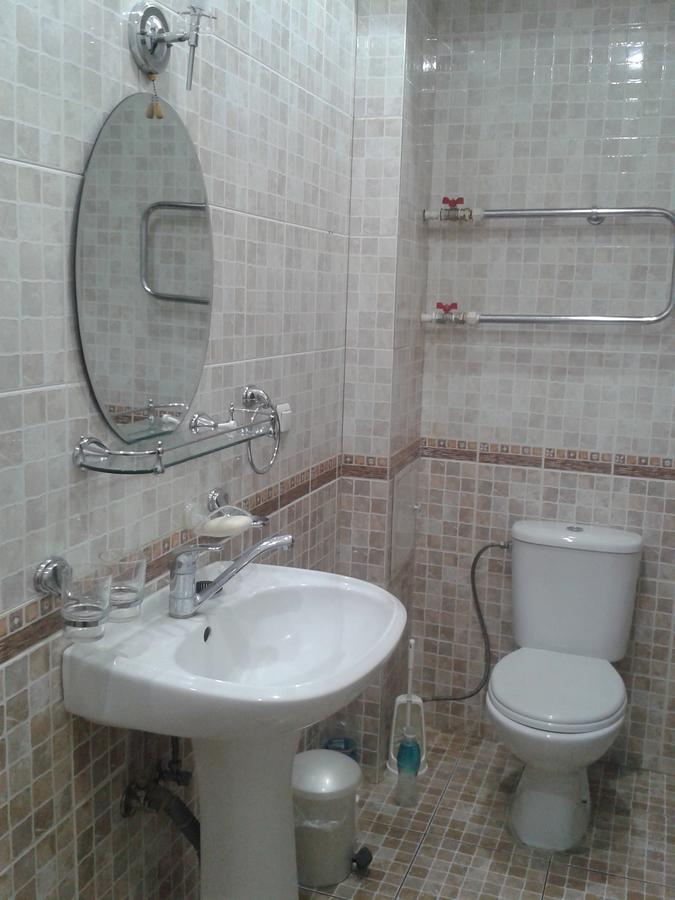 Hostel64 Алмати Екстер'єр фото