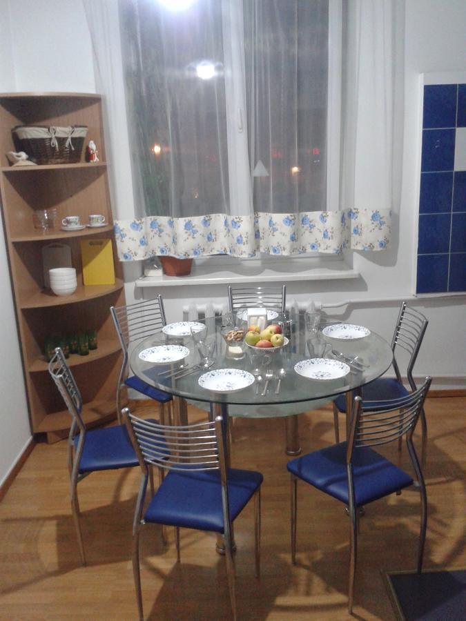 Hostel64 Алмати Екстер'єр фото
